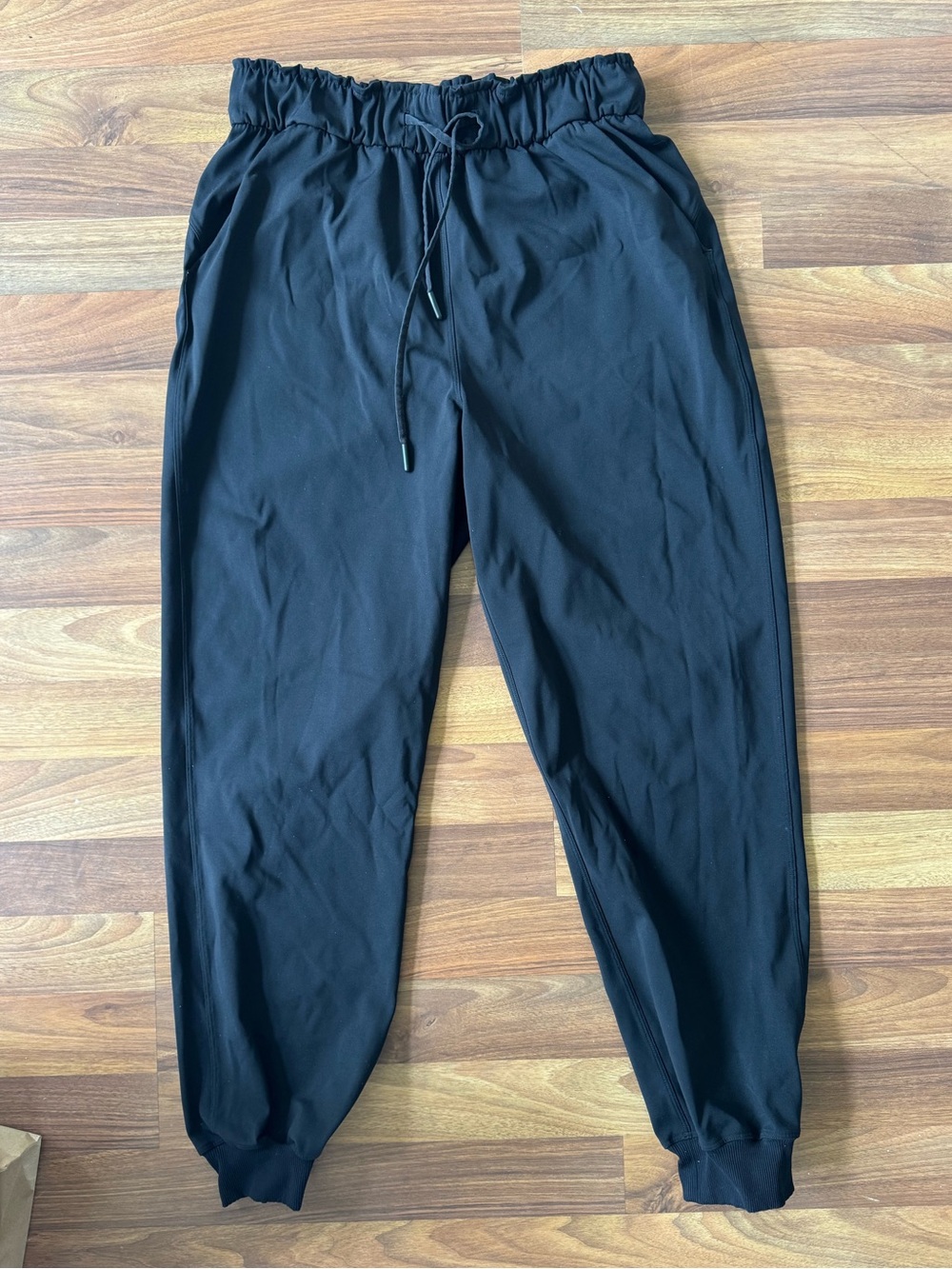 Lululemon Keep Moving Jogger Black Size 6 High Rise Athleisure Pants
